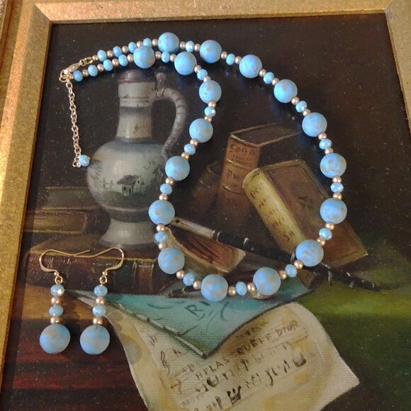 Necklace and earring set handmade from sky-blue Czech Picasso beads - Picture 3 of 10